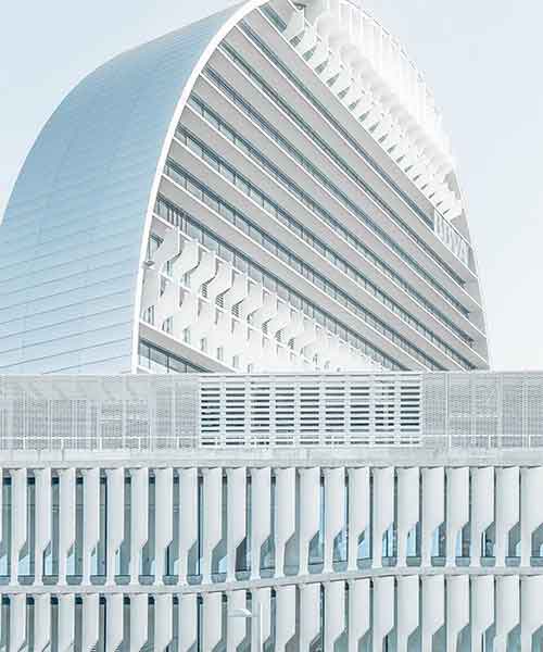 我们专注于前沿制造技术与服务 - 东升国际